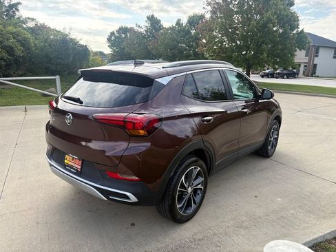 Used 2023 Buick Encore GX Select AWD/4WD image 9