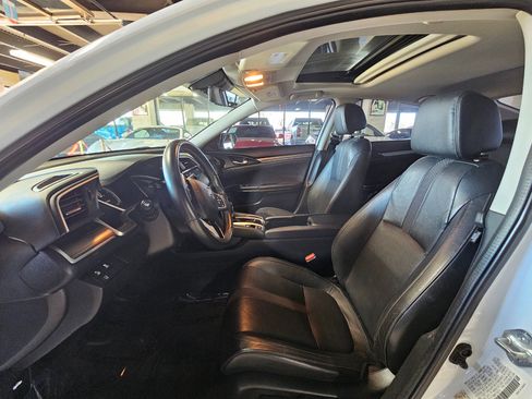 Used 2021 Honda Civic EX-L image 31