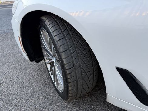 Used 2019 BMW 530i xDrive w/ Convenience Package image 33