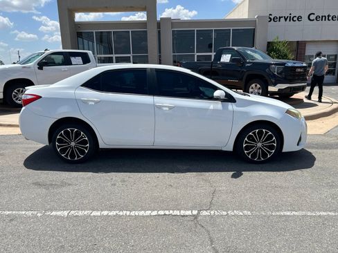 Used 2016 Toyota Corolla S FWD image 4