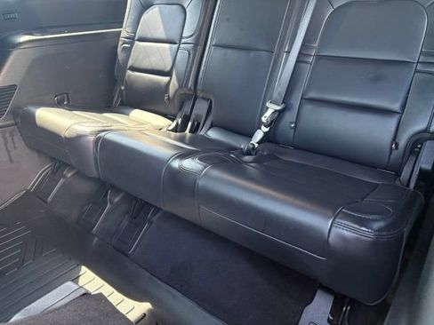 Used 2022 Lincoln Navigator L Reserve AWD/4WD image 17