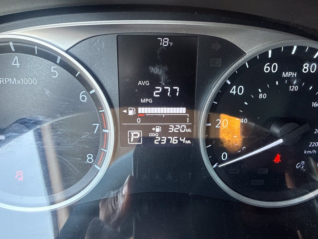 Certified 2025 Nissan Kicks Play S FWD image 18