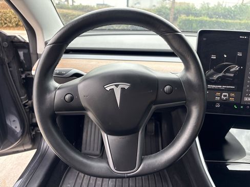 Used 2018 Tesla Model 3 Long Range AWD/4WD image 20