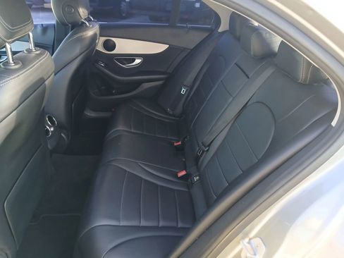 Used 2016 Mercedes-Benz C 300 Sedan image 9
