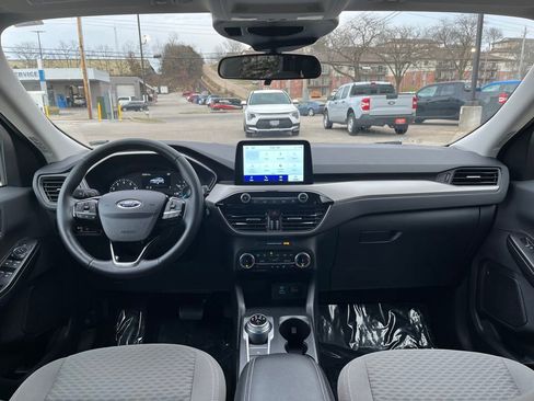 Certified 2022 Ford Escape SE w/ SE Sport Appearance Package AWD/4WD image 12