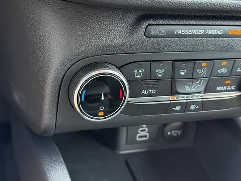 New 2025 Ford Escape Active image 18