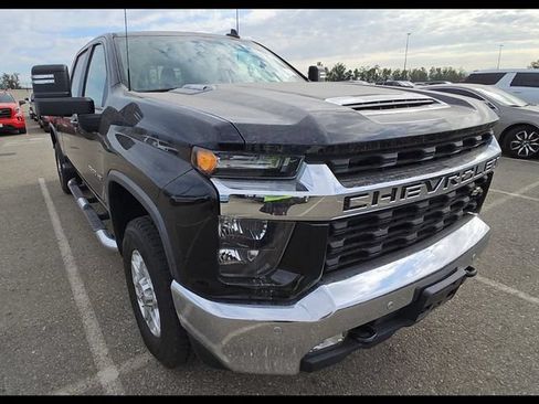 Used 2020 Chevrolet Silverado 2500 LT w/ All Star Edition AWD/4WD image 2