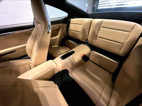 Used 2018 Porsche 911 Carrera 4S image 22
