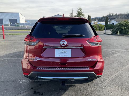 Used 2019 Nissan Rogue SV image 6