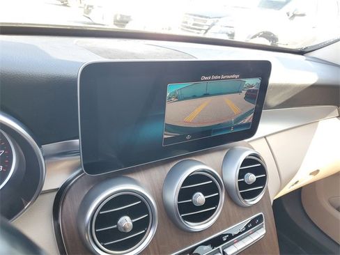 Used 2020 Mercedes-Benz C 300 4MATIC Sedan image 18