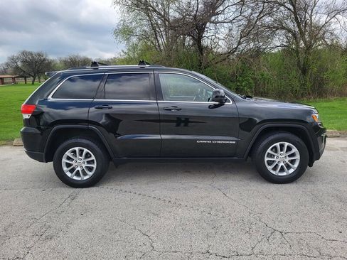 Used 2014 Jeep Grand Cherokee Laredo w/ 18" Wheel & 8.4" Radio Group AWD/4WD image 6