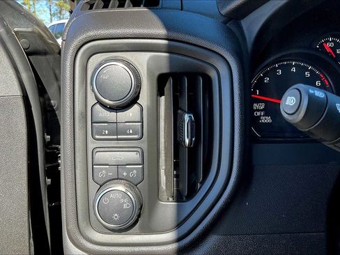 Used 2024 Chevrolet Silverado 1500 Custom Trail Boss image 33