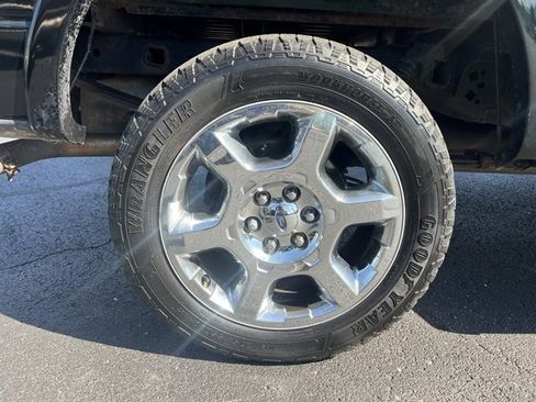Used 2013 Ford F150 Lariat w/ Luxury Equipment Group image 25
