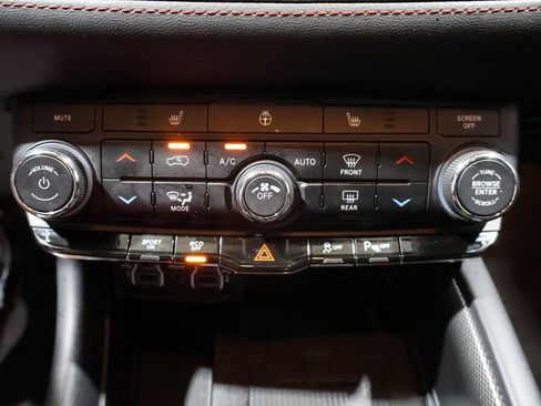 Used 2024 Dodge Durango R/T image 37