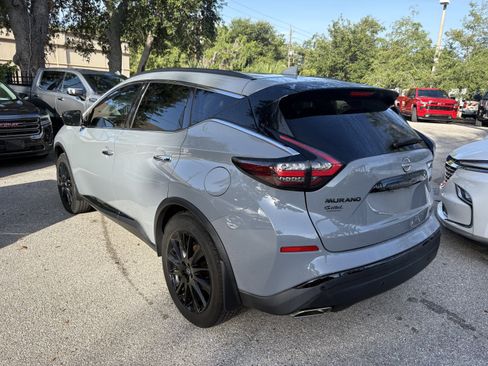 Used 2024 Nissan Murano SV w/ SV Midnight Edition Package FWD image 5