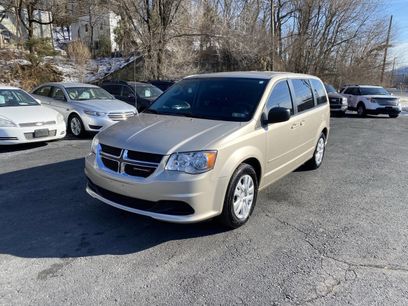 Used 2014 Dodge Grand Caravan SE w/ Quick Order Package 29E SE