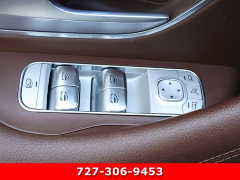 Certified 2025 Mercedes-Benz GLS 580 4MATIC image 17
