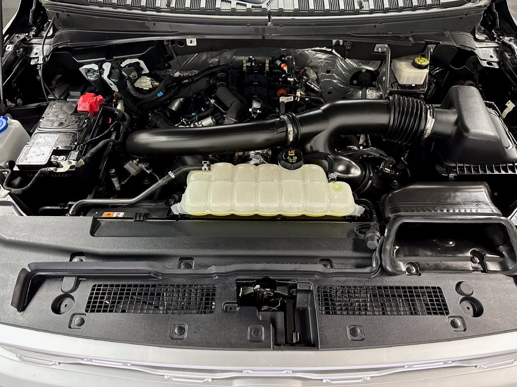 Used 2022 Ford Expedition Platinum AWD/4WD image 39