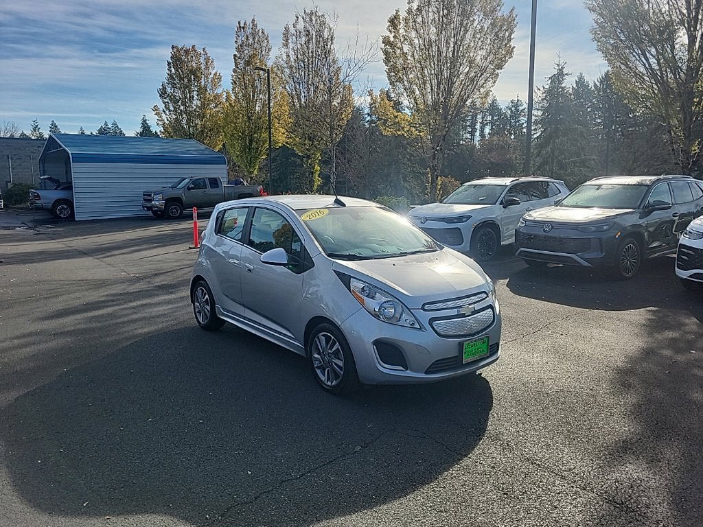 Used 2016 Chevrolet Spark LT FWD image 5