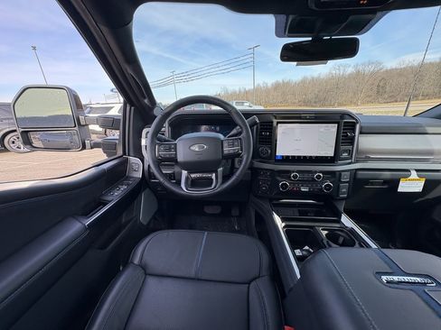 New 2026 Ford F350 Platinum image 25