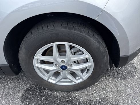 Used 2022 Ford Edge SEL AWD/4WD image 12