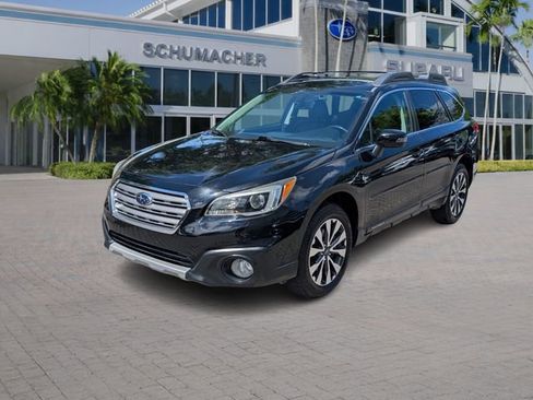 Used 2017 Subaru Outback 2.5i Limited image 3
