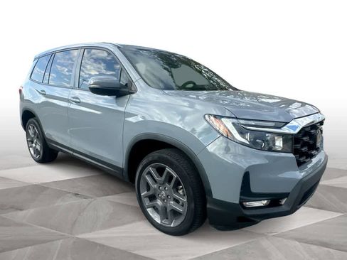 Used 2023 Honda Passport EX-L image 2
