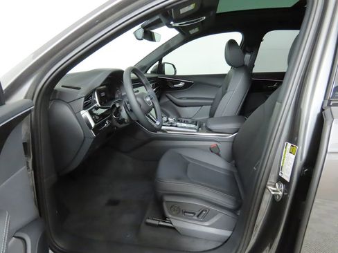 Used 2025 Audi Q7 3.0T Premium Plus w/ Premium Plus Package image 21