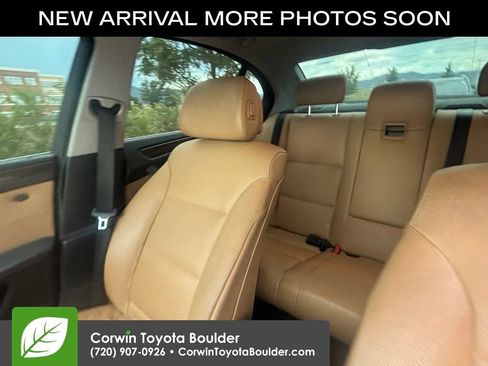 Used 2010 BMW 528i xDrive Sedan AWD/4WD image 12