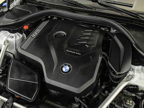 Used 2023 BMW 530i w/ Convenience Package RWD image 26