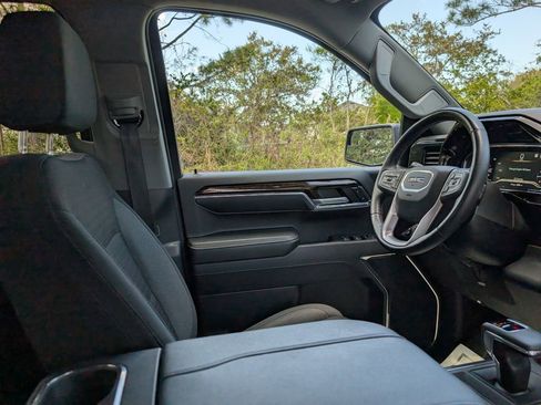 Used 2023 GMC Sierra 1500 Elevation image 15
