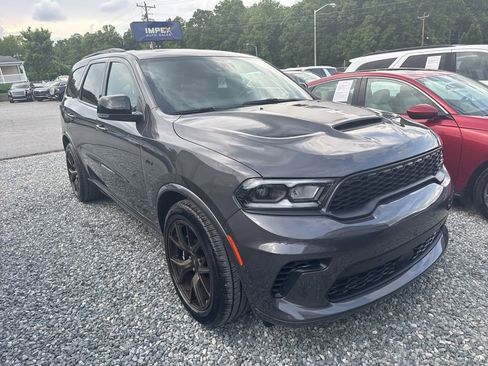 Used 2025 Dodge Durango R/T AWD/4WD image 2