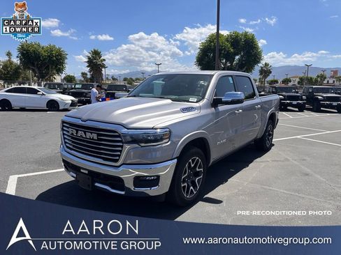 Used 2025 RAM 1500 Laramie w/ Advanced Safety Group II AWD/4WD image 1