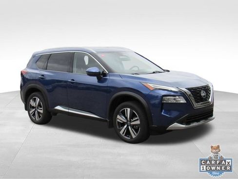 Certified 2023 Nissan Rogue Platinum AWD/4WD image 2