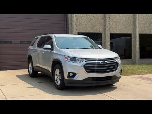 Used 2019 Chevrolet Traverse LT FWD image 1