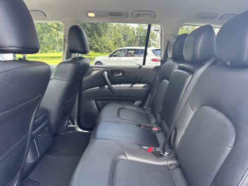 Used 2024 Nissan Armada SV AWD/4WD image 23