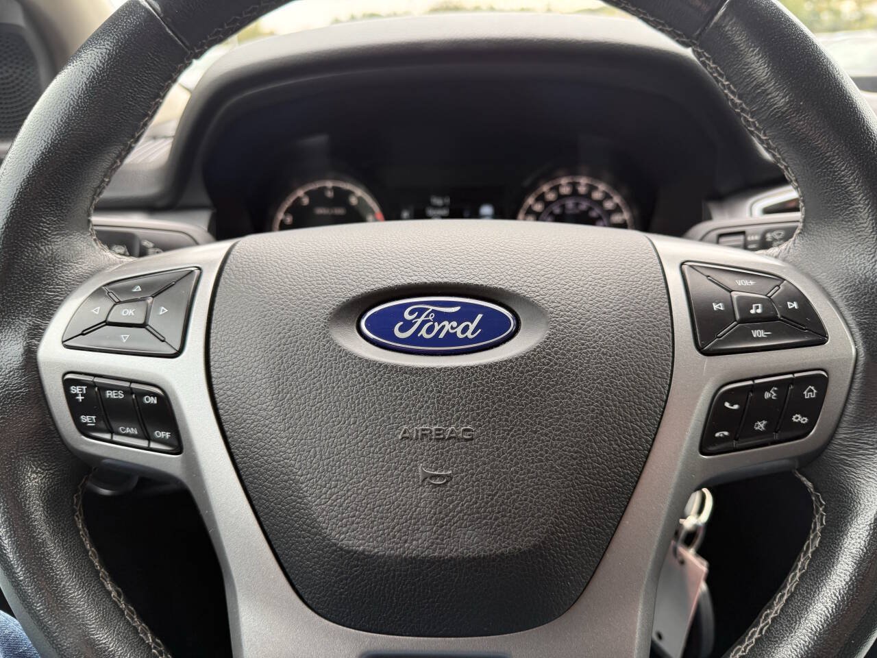 Used 2019 Ford Ranger XLT w/ Equipment Group 302A Luxury AWD/4WD image 20