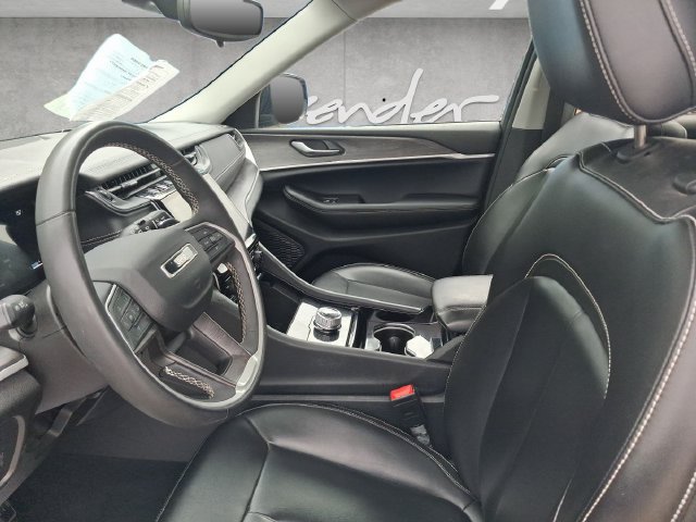 Used 2023 Jeep Grand Cherokee L Limited RWD image 24