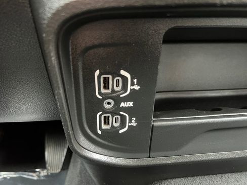 Used 2024 RAM 2500 Big Horn image 6