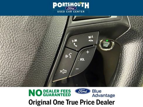 Used 2023 Ford Edge SE image 13