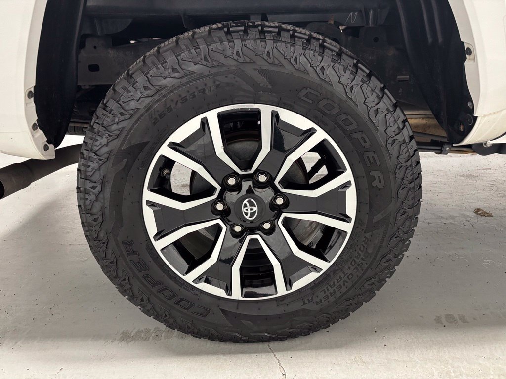 Used 2021 Toyota Tacoma TRD Sport w/ Technology Package AWD/4WD image 66