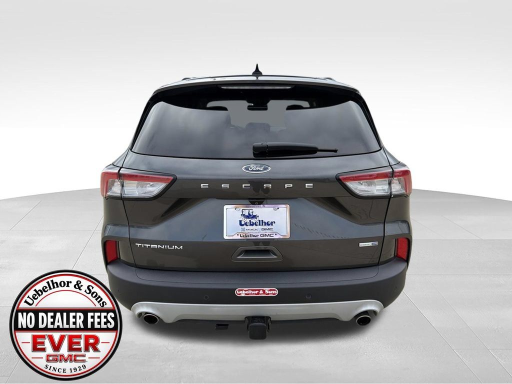 Used 2020 Ford Escape Titanium AWD/4WD image 5