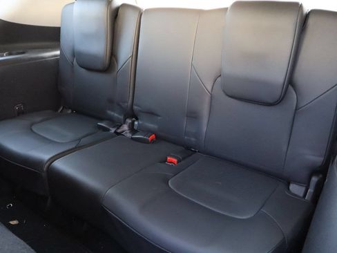 Used 2022 Nissan Armada SL RWD image 7