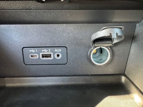 Used 2021 Nissan Sentra SV image 35