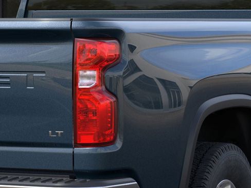 New 2026 Chevrolet Silverado 3500 LT w/ All Star Edition image 11