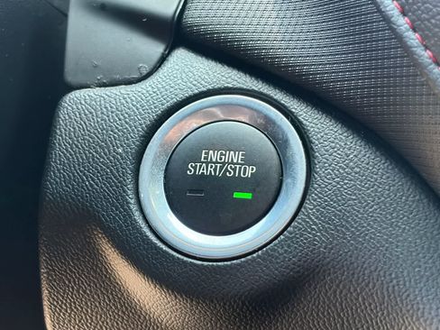 Used 2024 Chevrolet Equinox RS FWD image 22