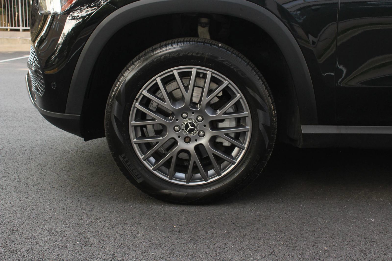 Used 2022 Mercedes-Benz GLE 350 image 11