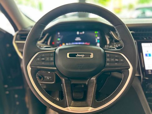 Used 2024 Jeep Grand Cherokee Limited 4xe image 29