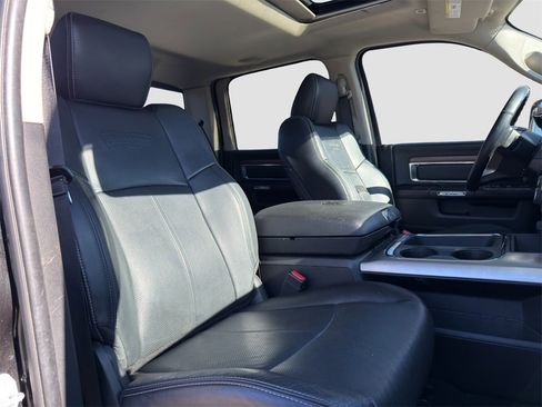 Used 2018 RAM 2500 Laramie image 14