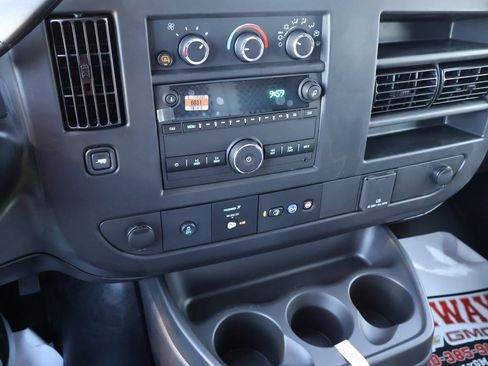 New 2025 GMC Savana 3500 Work Van w/ Driver Convenience Package image 18